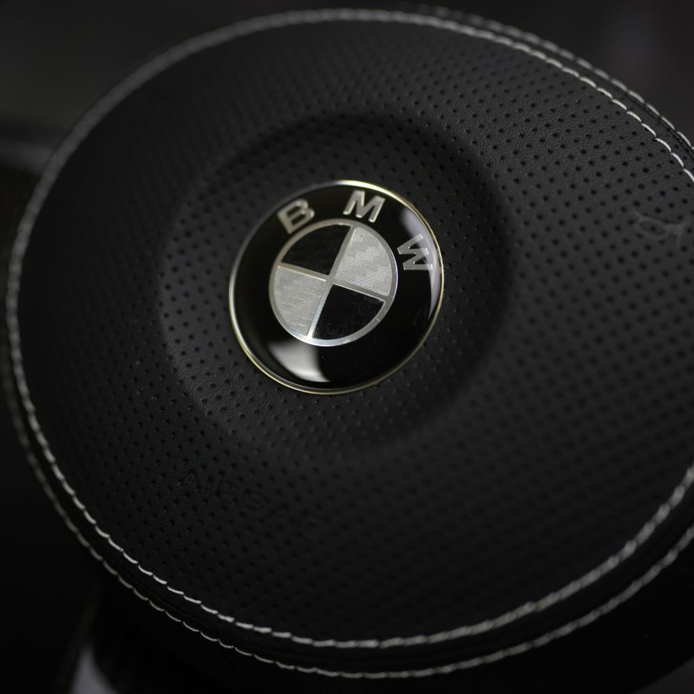 03-08 BMW Z4 M Sport Custom Steering Wheel | E85 E86