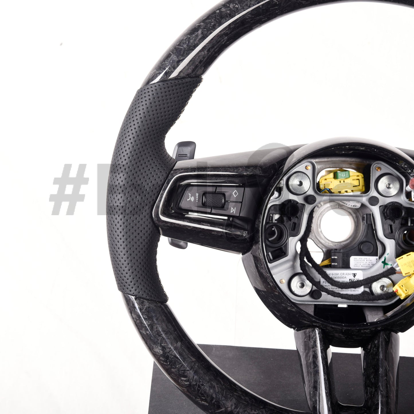 Porsche 911 (992) / Taycan Custom Steering Wheel | 2020+